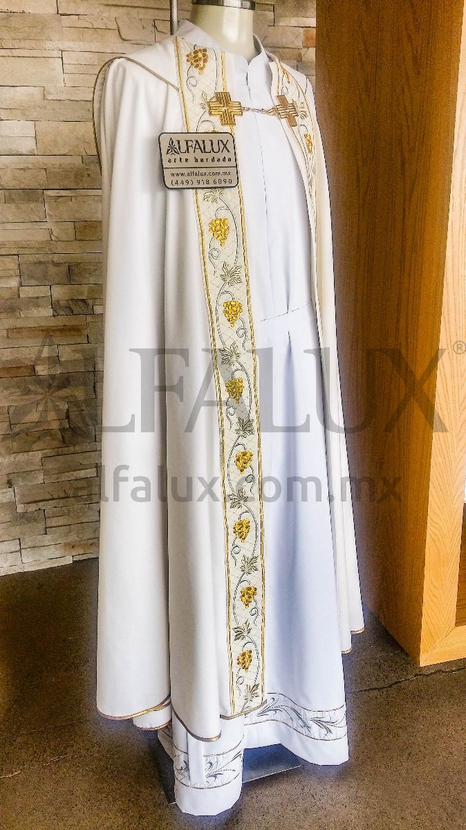 03 UVAS Blanco Capa 340